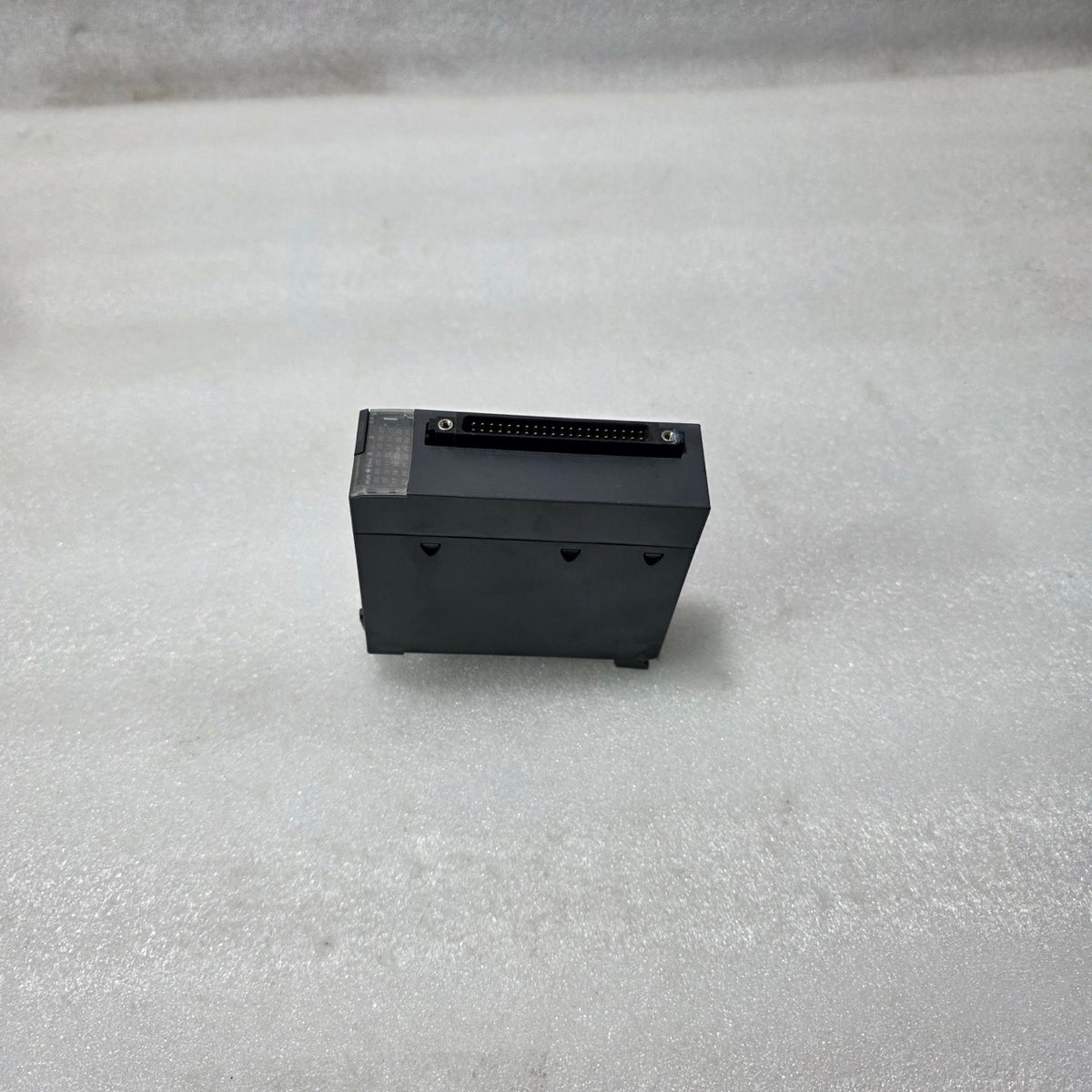 S ELECTRIC BMXDDO3202K MODICON 32-CHANNEL 24VDC DIGITAL OUTPUT MODULE