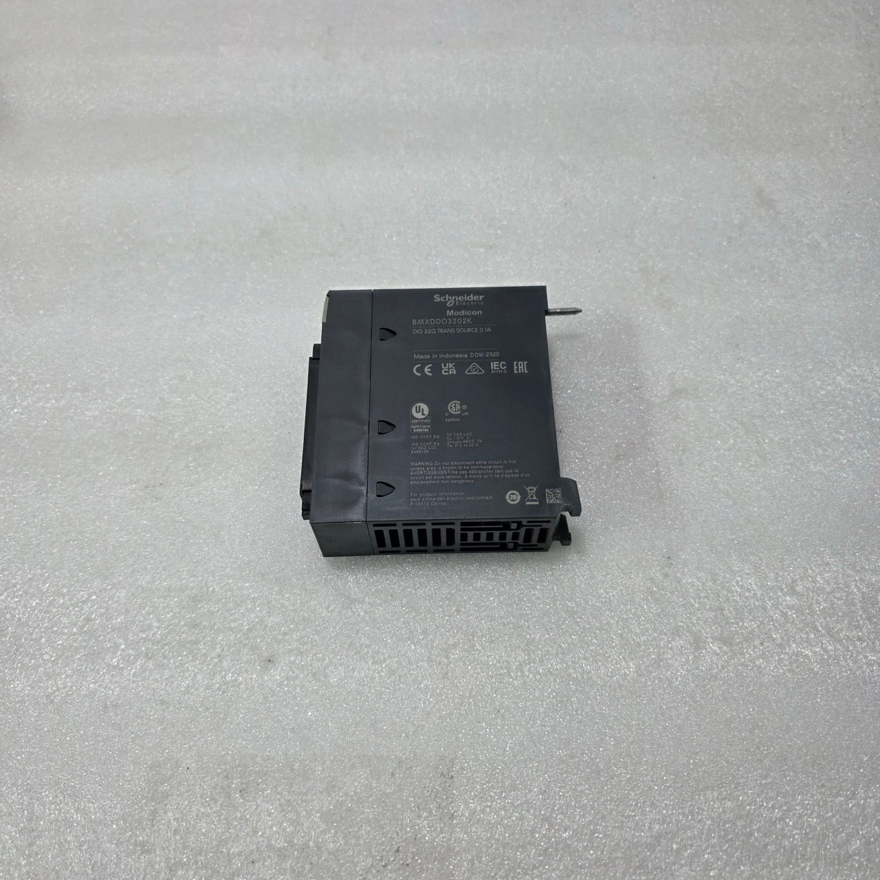 S ELECTRIC BMXDDO3202K MODICON 32-CHANNEL 24VDC DIGITAL OUTPUT MODULE
