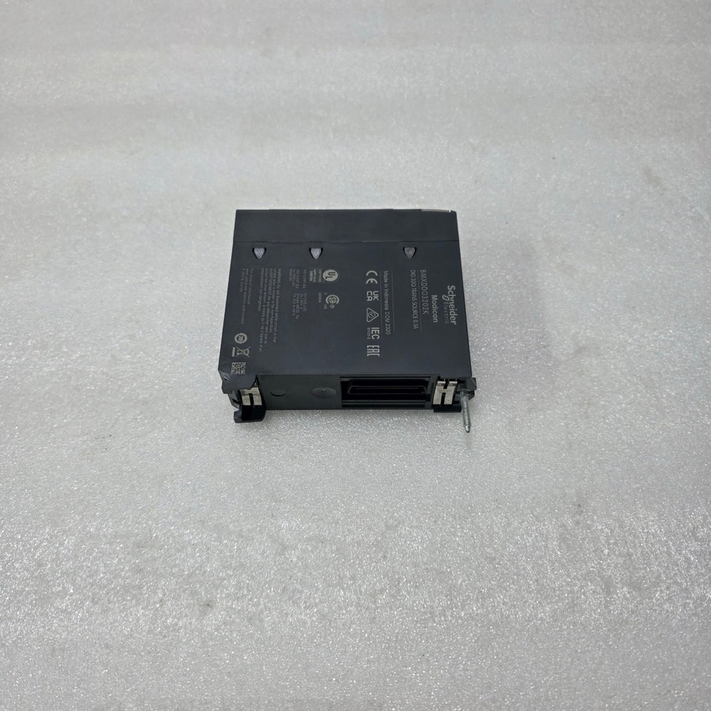 S ELECTRIC BMXDDO3202K MODICON 32-CHANNEL 24VDC DIGITAL OUTPUT MODULE
