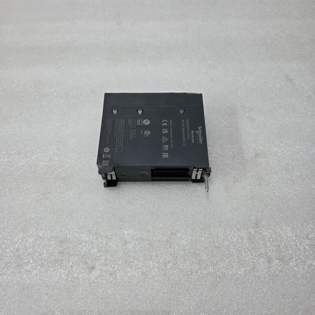 S ELECTRIC BMXDDO3202K MODICON 32-CHANNEL 24VDC DIGITAL OUTPUT MODULE