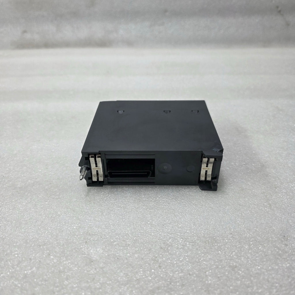 S ELECTRIC BMXDDO3202K MODICON 32-CHANNEL 24VDC DIGITAL OUTPUT MODULE