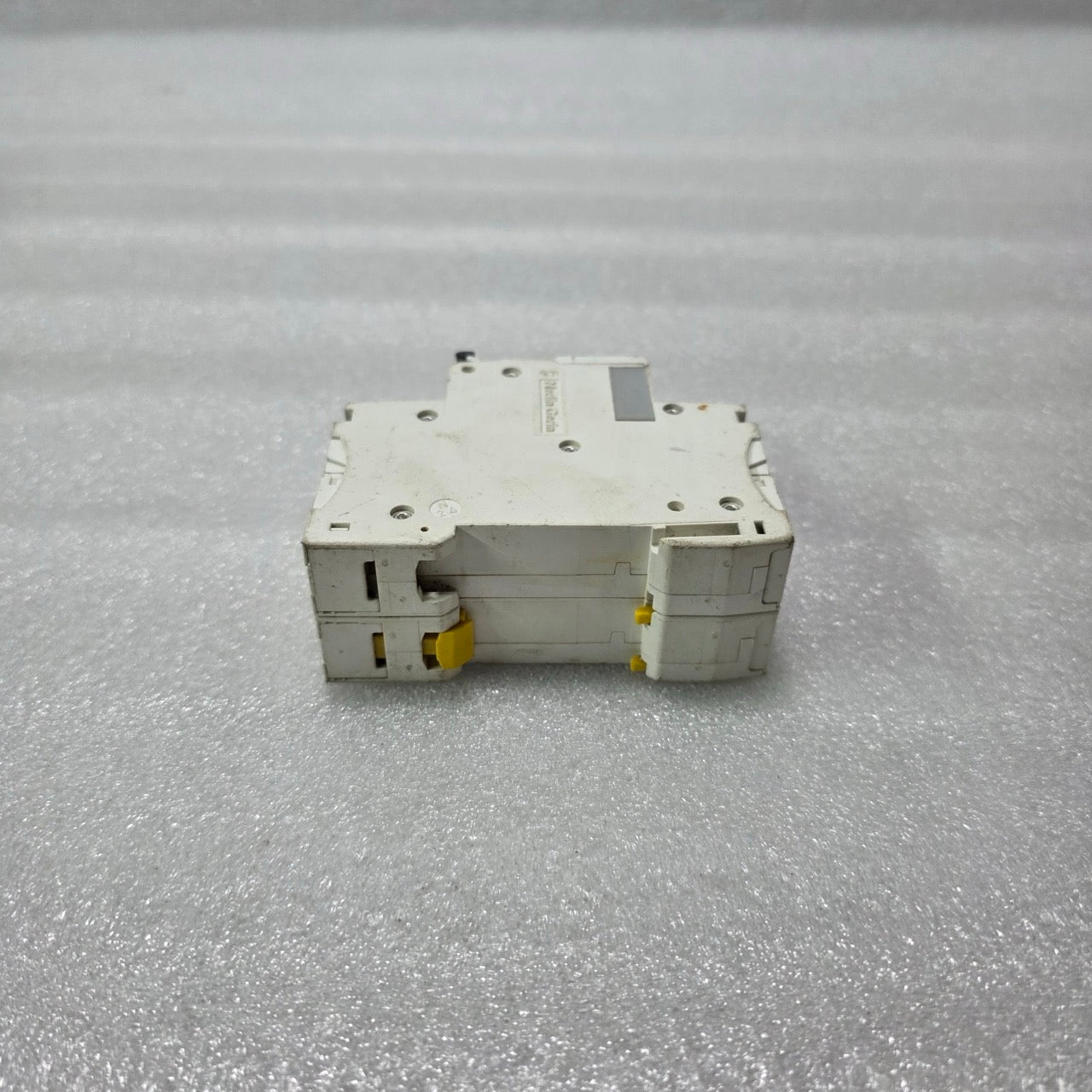 S ELECTRIC IC60N C2A 2 POLE MINIATURE CIRCUIT BREAKER (MCB) 400V 6KA