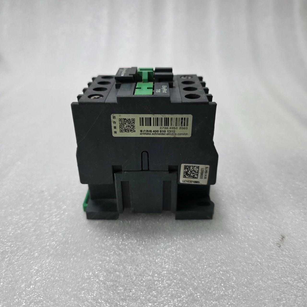 S ELECTRIC LC1E32 CONTACTOR – 32A AC3, 220V COIL, EASYPACT TVS MOTOR CONTROL