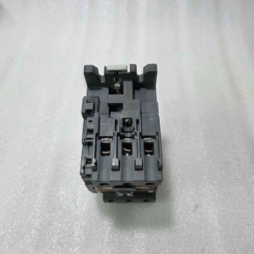 S ELECTRIC LC1N65 CONTACTOR – 65A AC3, 220V COIL, EASYPACT D3N INDUSTRIAL MOTOR