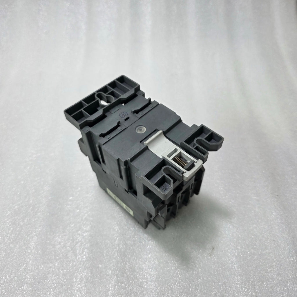 S ELECTRIC LC1N65 CONTACTOR – 65A AC3, 220V COIL, EASYPACT D3N INDUSTRIAL MOTOR
