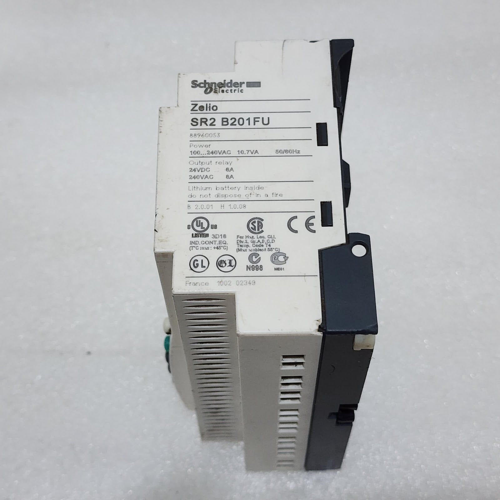 SR2 B201FU ZELIO LOGIC RELAY 100-240VAC 88960053