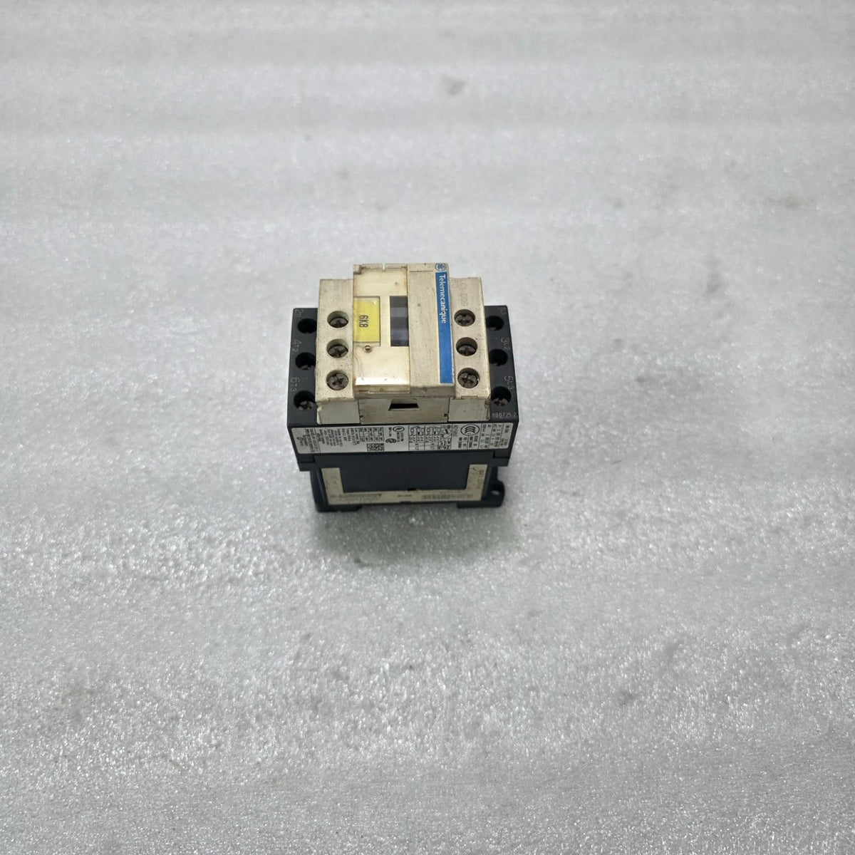 S ELECTRIC LC1D09BD CONTACTOR 9A 24V DC COIL W/ LADN22 AUXILIARY BLOCK 2NO+2NC