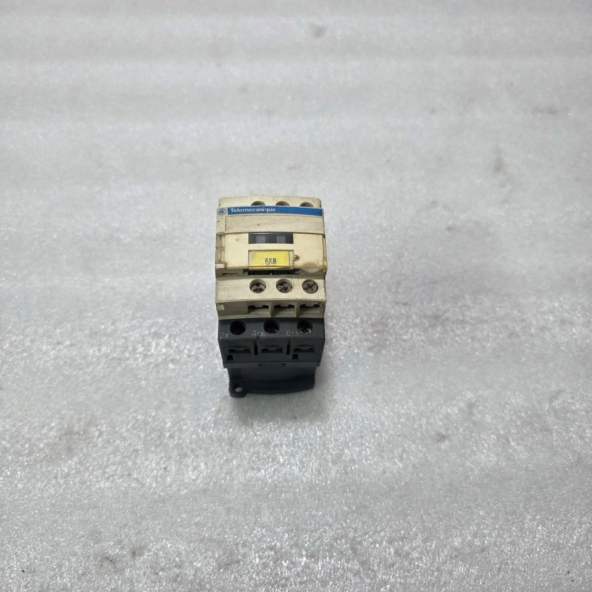 S ELECTRIC LC1D09BD CONTACTOR 9A 24V DC COIL W/ LADN22 AUXILIARY BLOCK 2NO+2NC