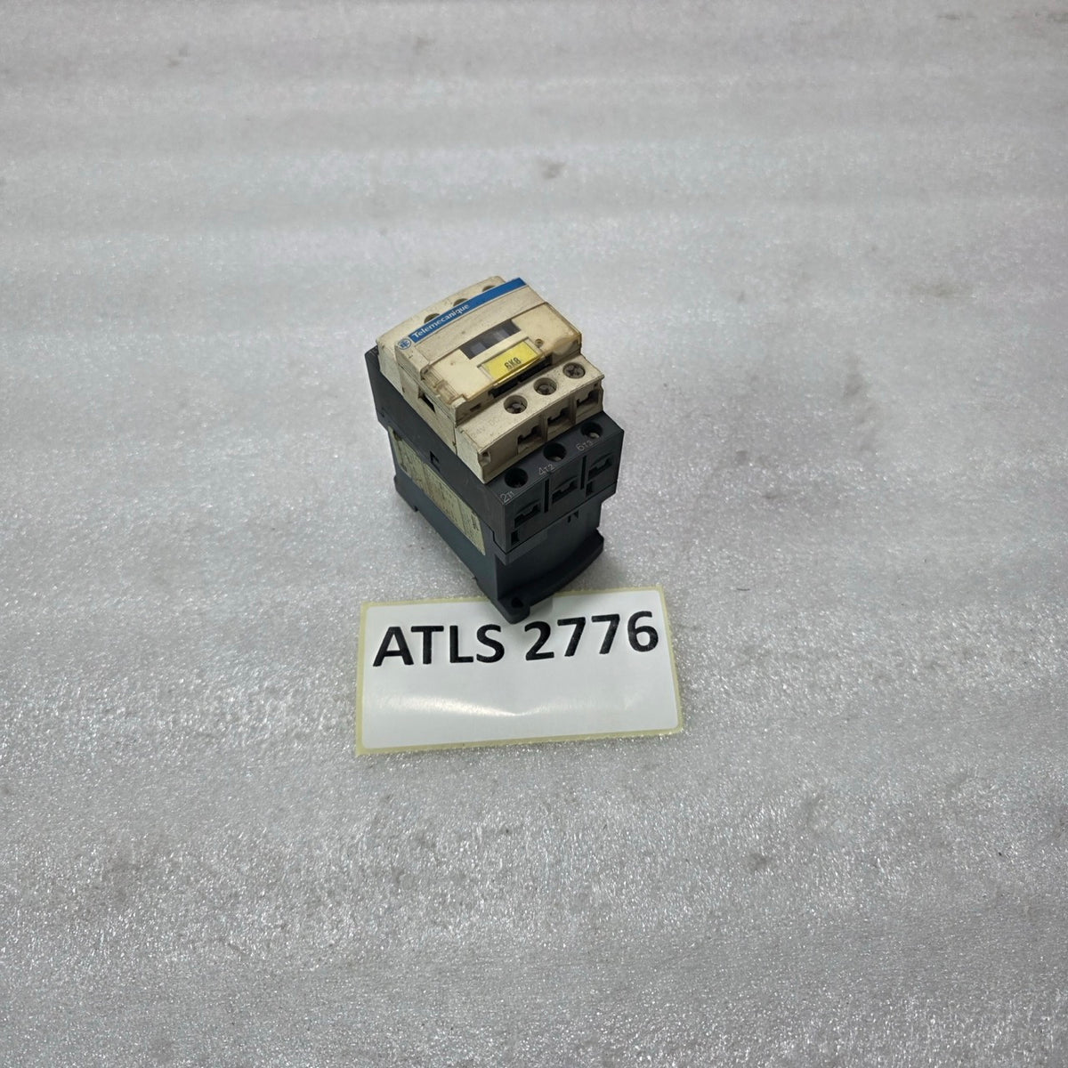 S ELECTRIC LC1D09BD CONTACTOR 9A 24V DC COIL W/ LADN22 AUXILIARY BLOCK 2NO+2NC