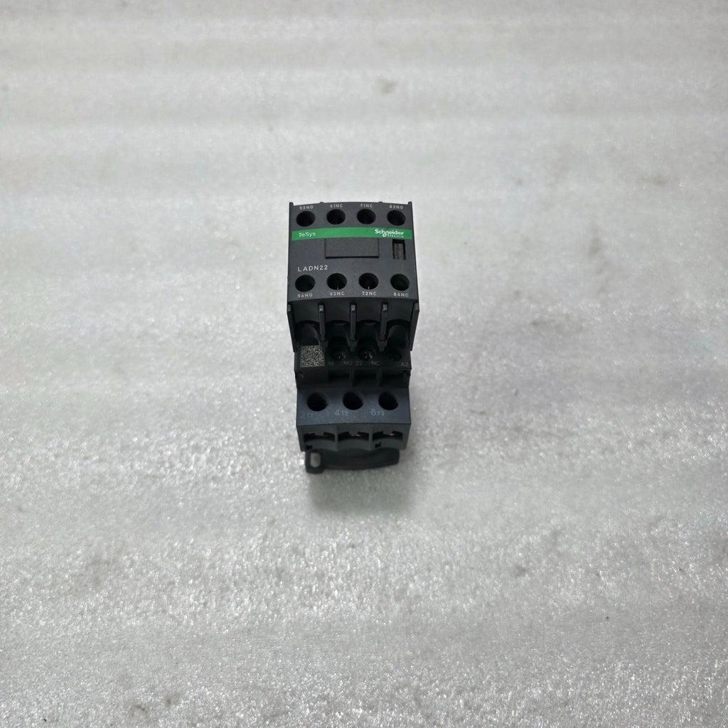 S ELECTRIC LC1D32 3P CONTACTOR 32A W/ LADN22 AUXILIARY CONTACT BLOCK