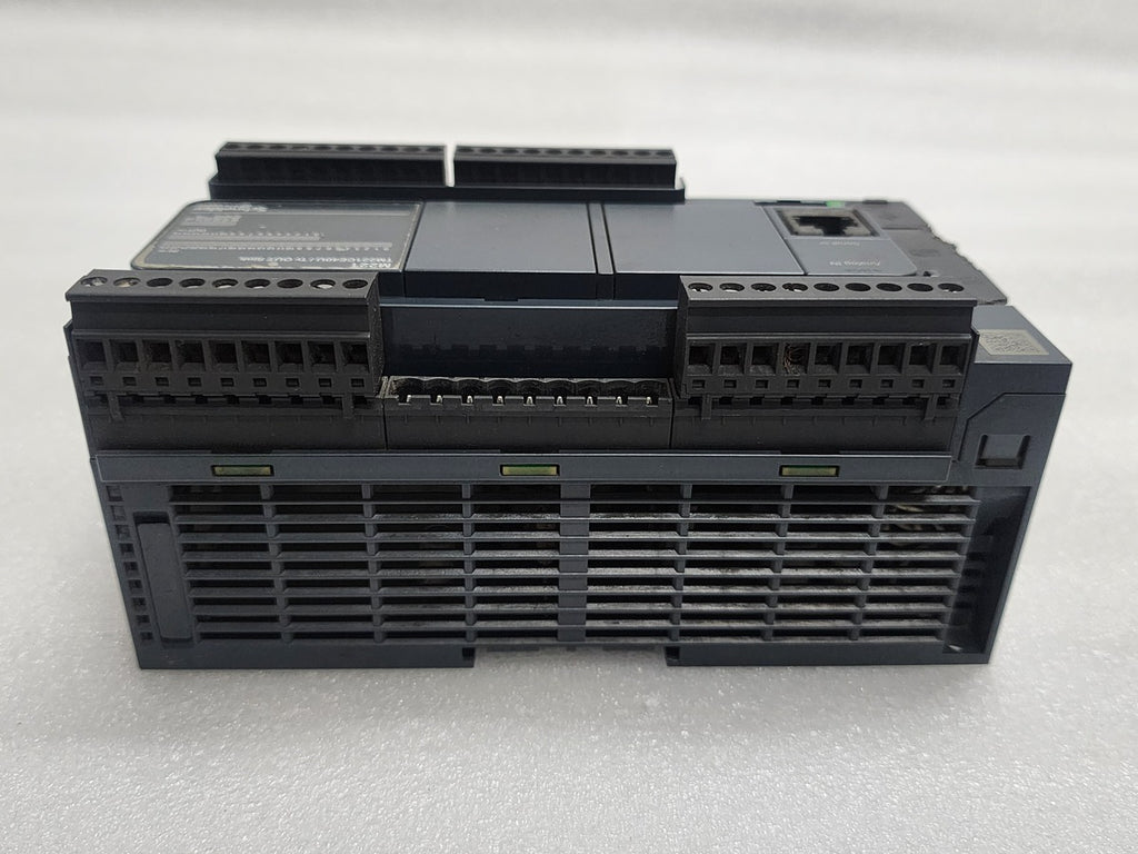 TM221CE40U LOGIC CONTROLLER M221