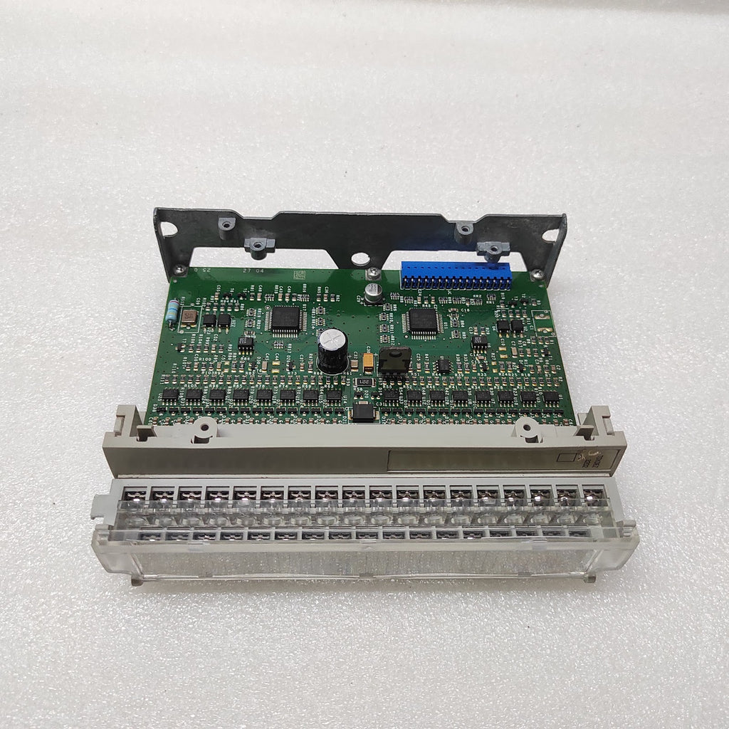 SE TSXDEZ32D2 32I 24VDC