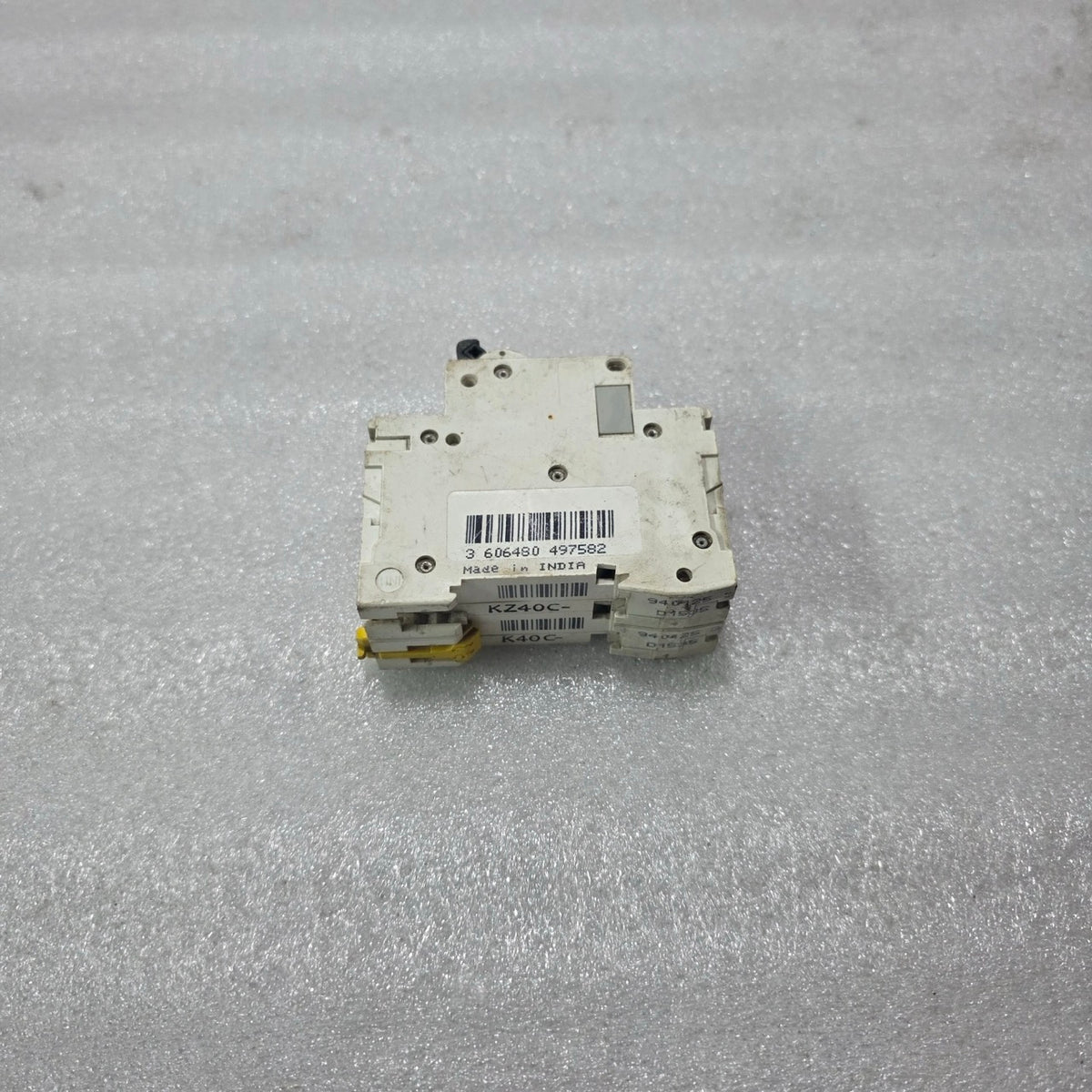 S ELECTRIC XC60 C40A 2 POLE MINIATURE CIRCUIT BREAKER MCB 40A 415V