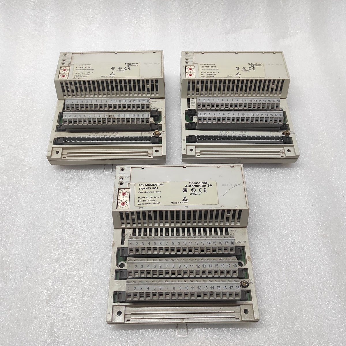 SE TSX MOMENTUM 170ADM35010 I/O BASE 24VDC