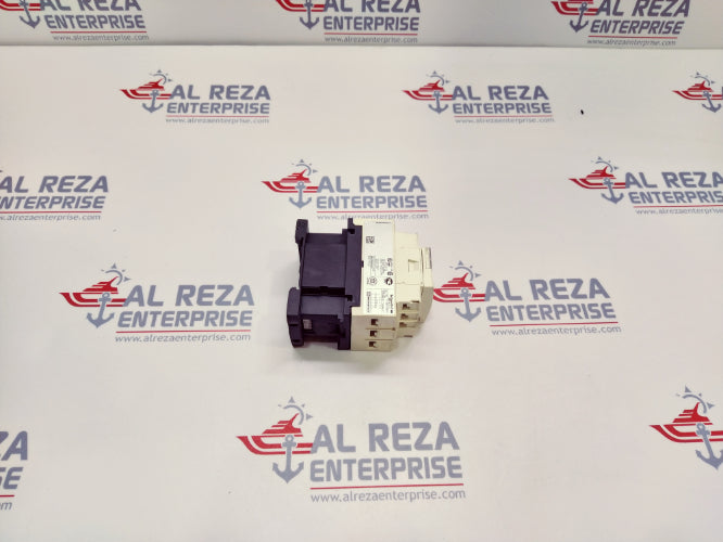 SE CAD32P7 Control Relay 230 VAC TESYS 040144