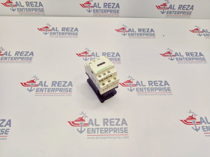 SE CAD32P7 Control Relay 230 VAC TESYS 040144
