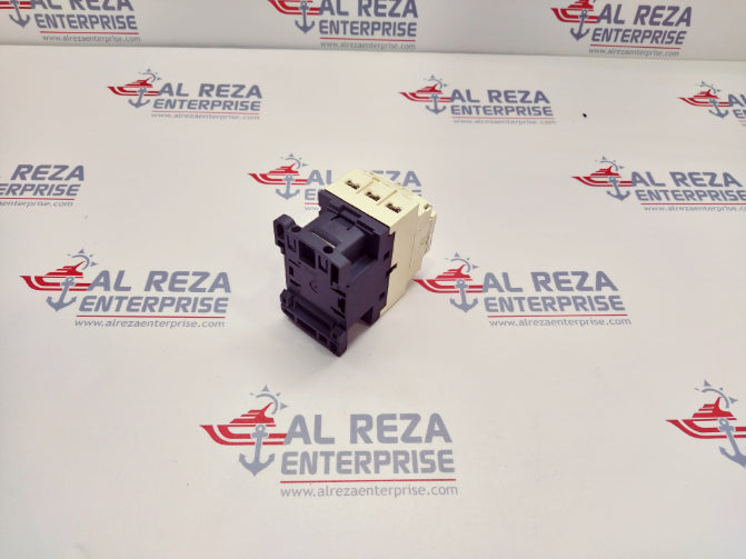 SE CAD32P7 Control Relay 230 VAC TESYS 040144