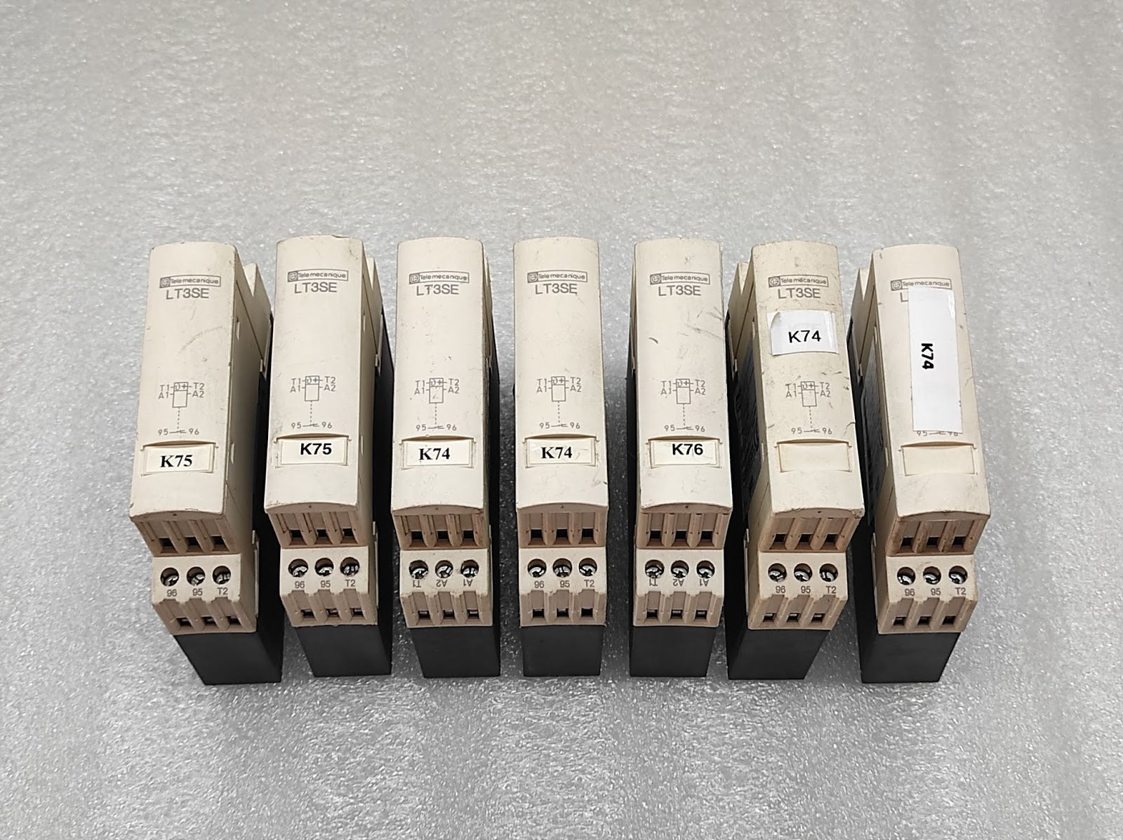 SE LT3SE00M PTC PROBE RELAY 230V