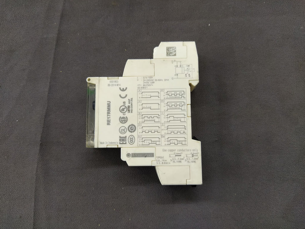 SE RE17RMMU Time Delay Relay 0.1 SEC - 100 HOUR 24-240V AC/24V DC