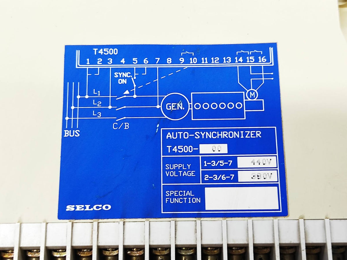 SELCO T4500-00 AUTO-SYNCHRONIZER 380-440V