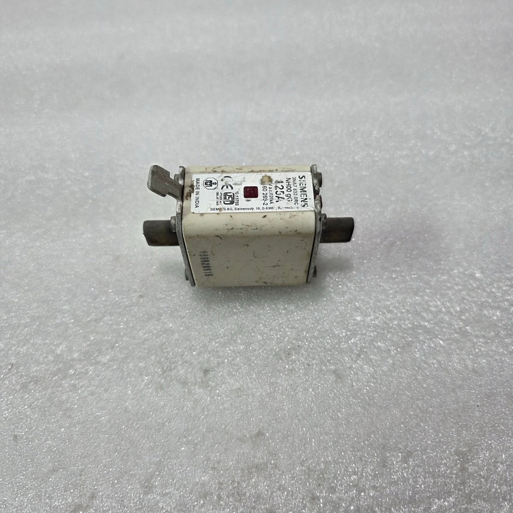 SIEMENS 3NA7 832-0RC NH00 HRC FUSE LINK 125A 500V gG 120kA