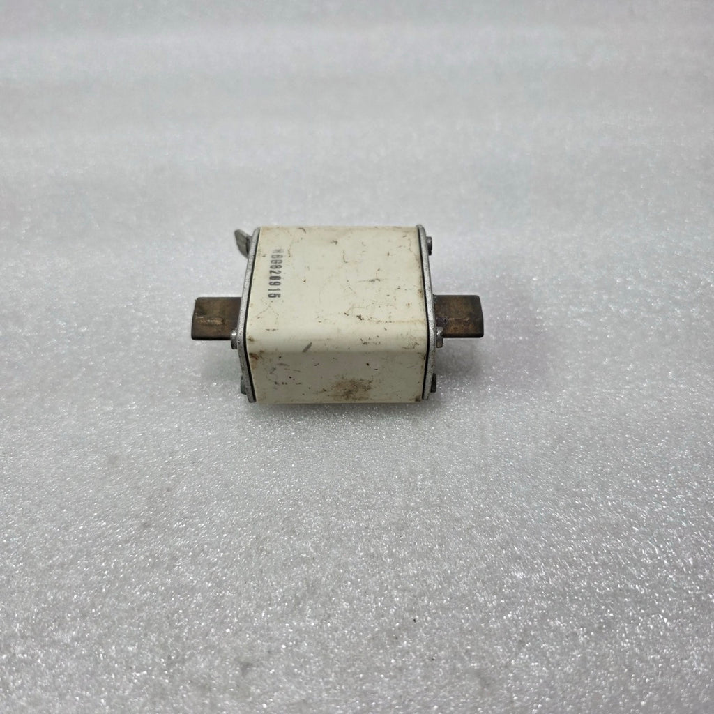 SIEMENS 3NA7 832-0RC NH00 HRC FUSE LINK 125A 500V gG 120kA