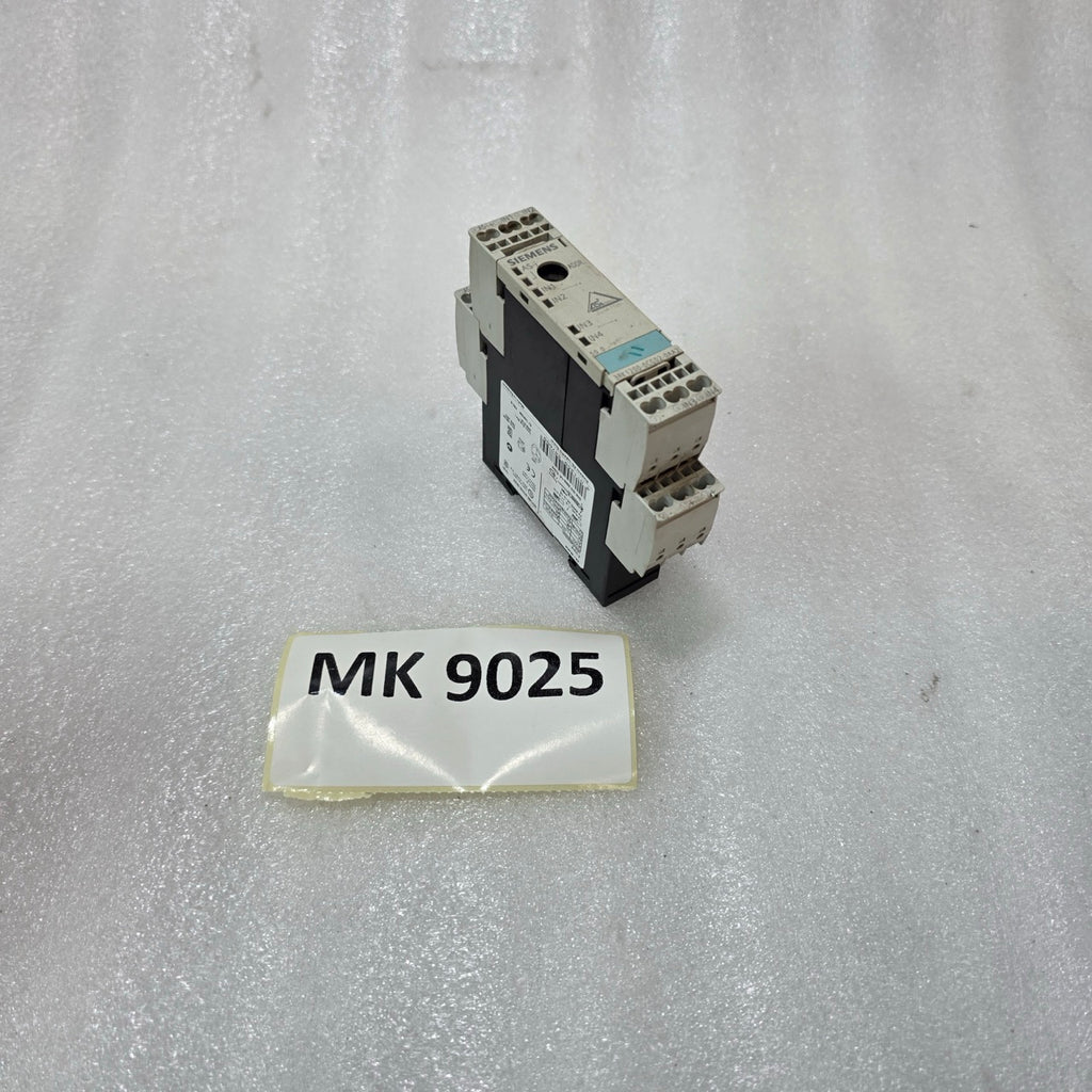 SIEMENS 3RK1200-0CG02-0AA2 AS-I MODULE – 4 INPUT AS-INTERFACE DIGITAL I/O MODULE