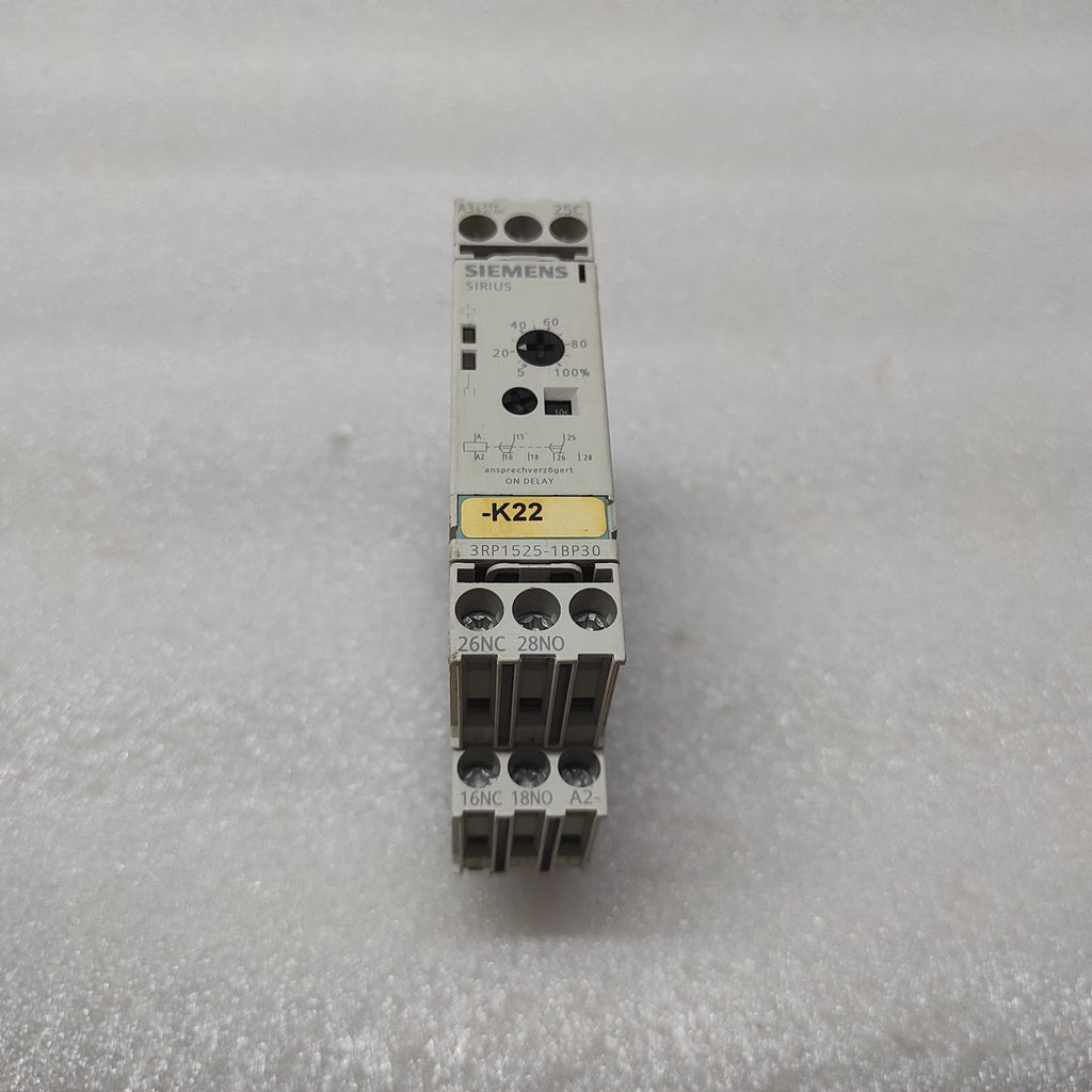 SIEMENS 3RP1525-1BP30 ON DELAY TIMER RELAY