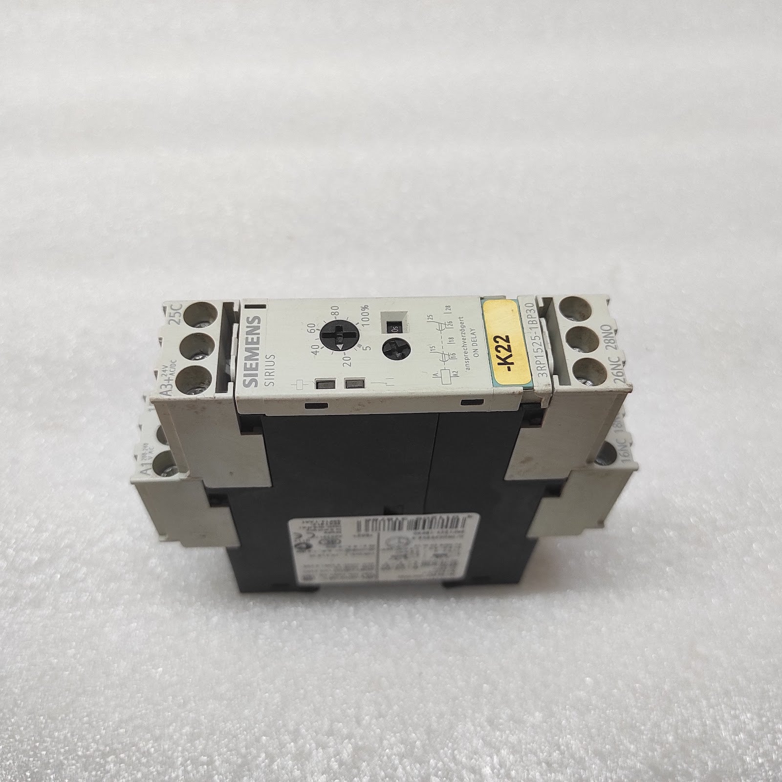 SIEMENS 3RP1525-1BP30 ON DELAY TIMER RELAY