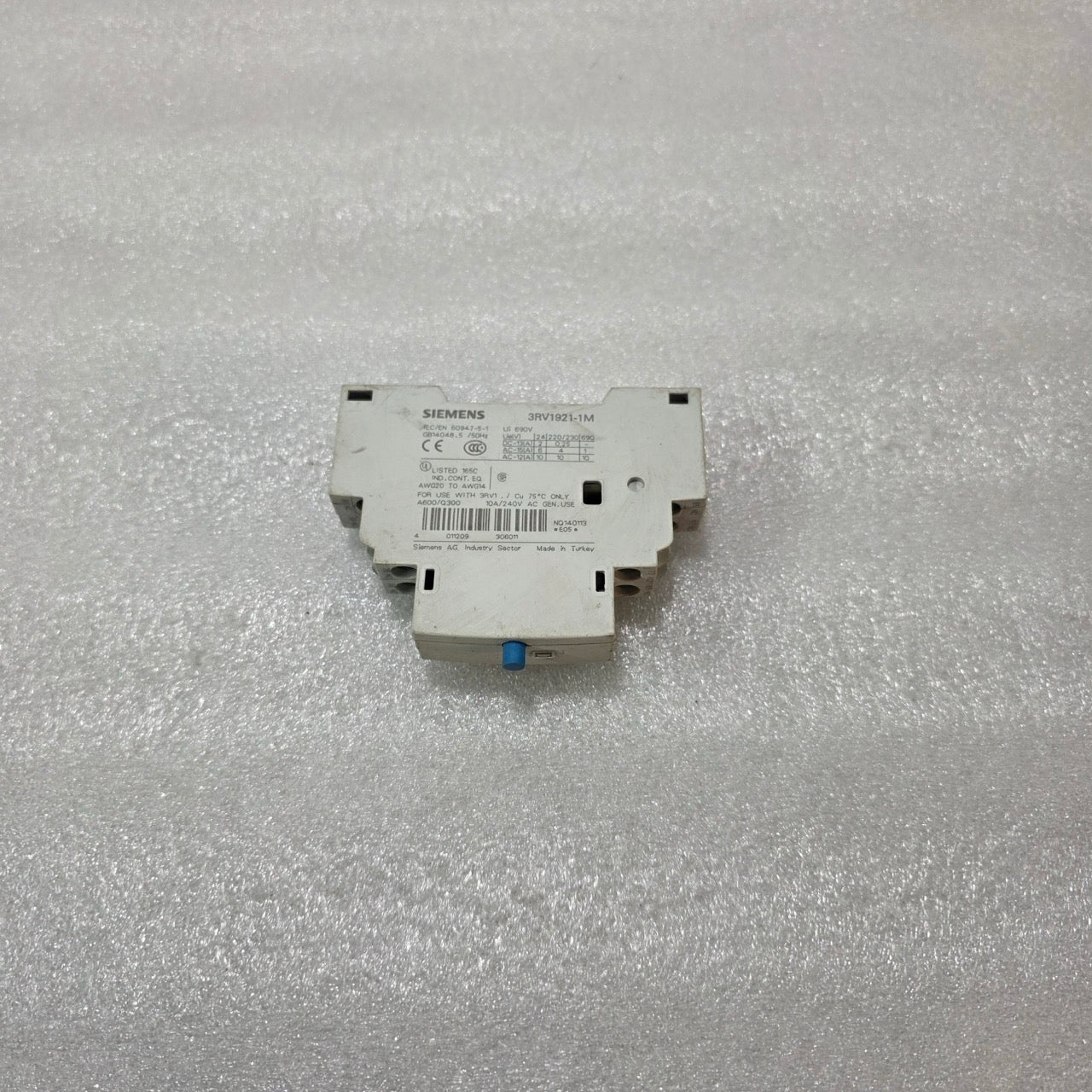 SIEMENS 3RV1921-1M AUXILIARY CONTACT BLOCK 2NO+2NC FOR 3RV1 MOTOR STARTER 690V