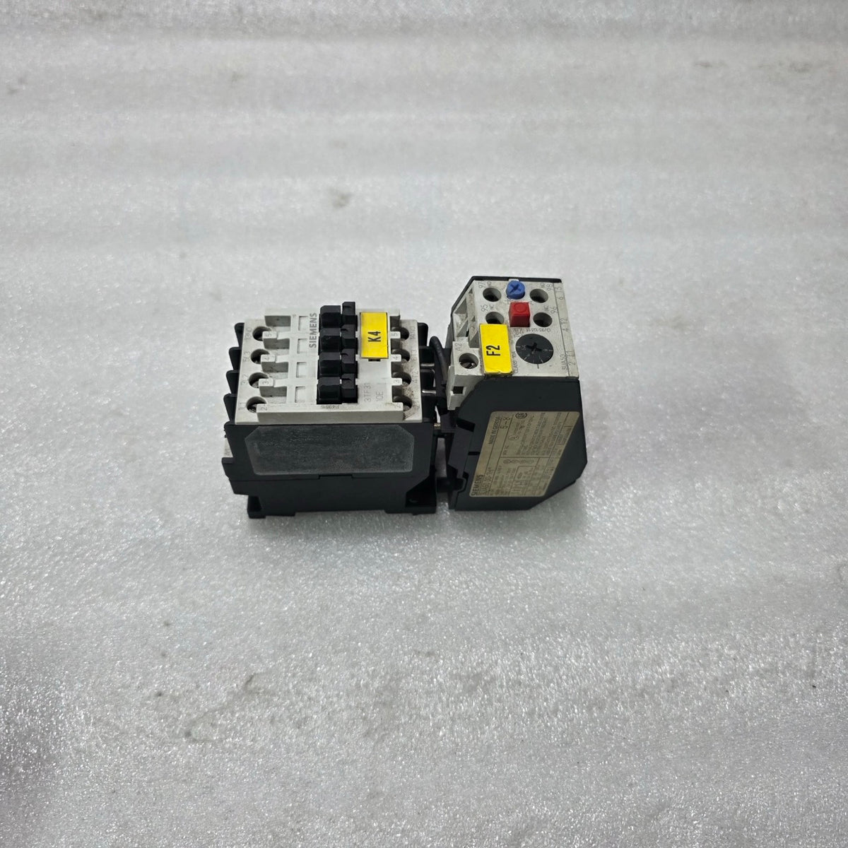 SIEMENS 3TF31 10E CONTACTOR WITH 3UA50 00-1H THERMAL OVERLOAD RELAY COMBO | 220V