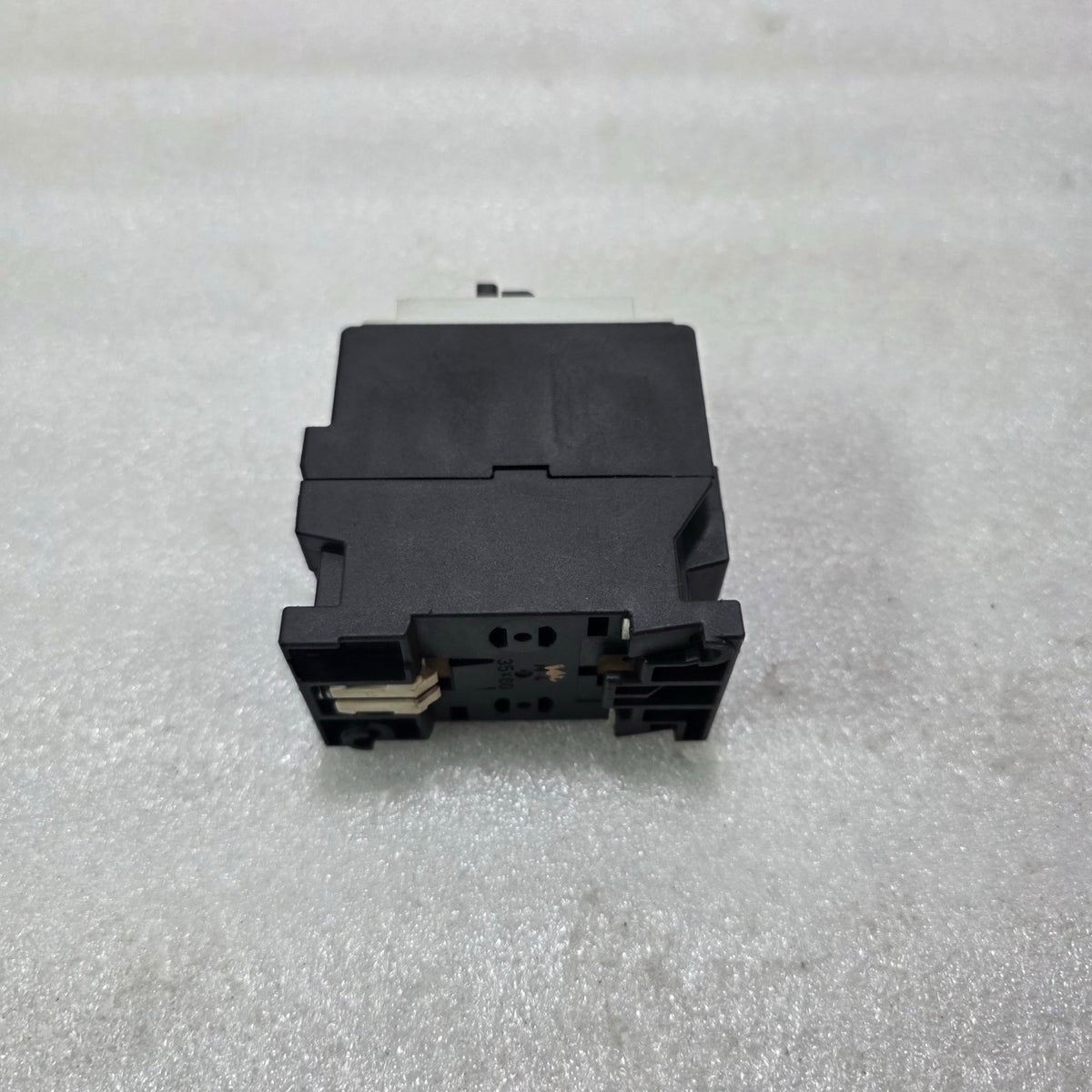 SIEMENS 3TH3022-0A AUXILIARY CONTACTOR 2NO 2NC 220VAC 50/60HZ CONTROL RELAY