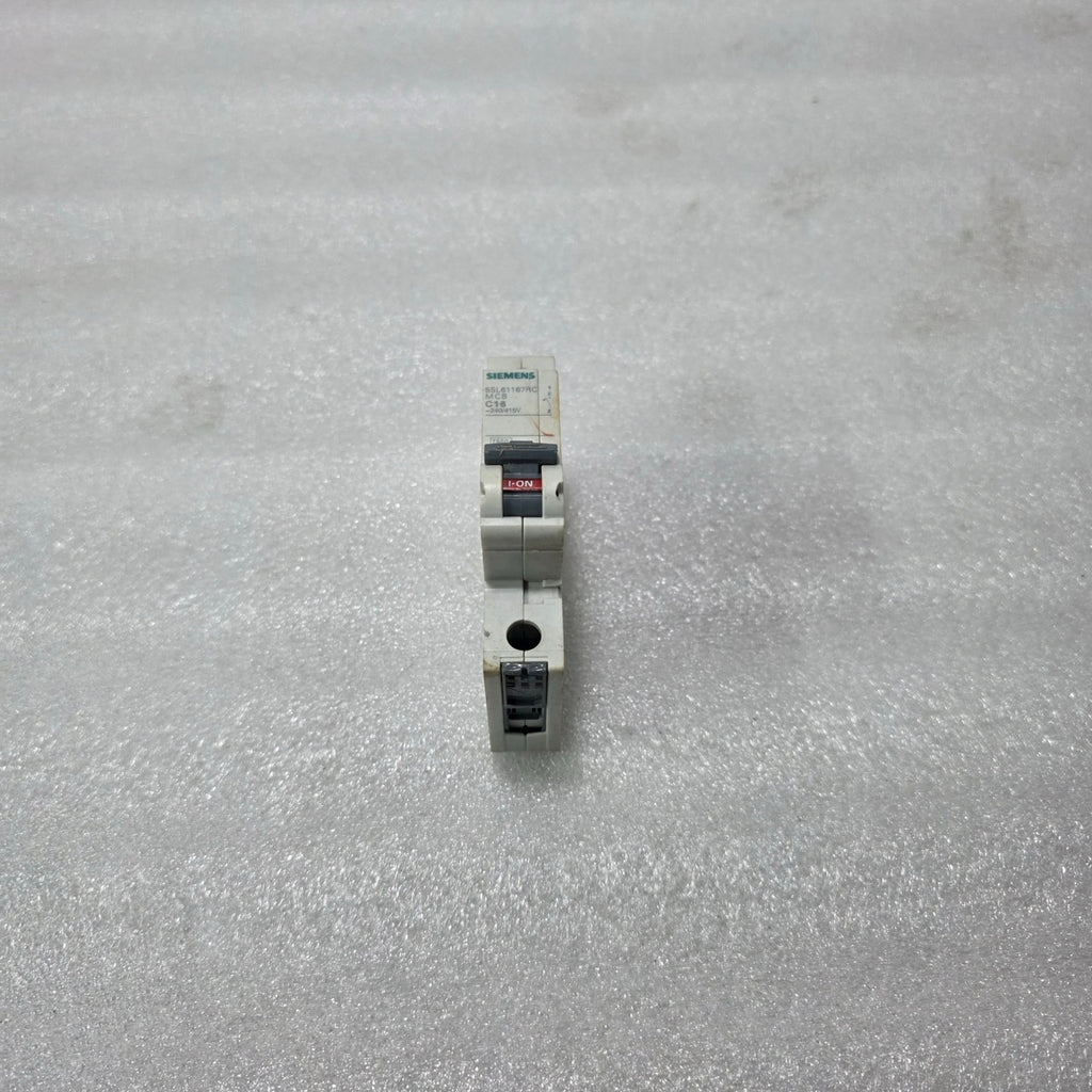 SIEMENS 5SL61167RC C16 16A SINGLE POLE MCB 240/415V MINIATURE CIRCUIT BREAKER