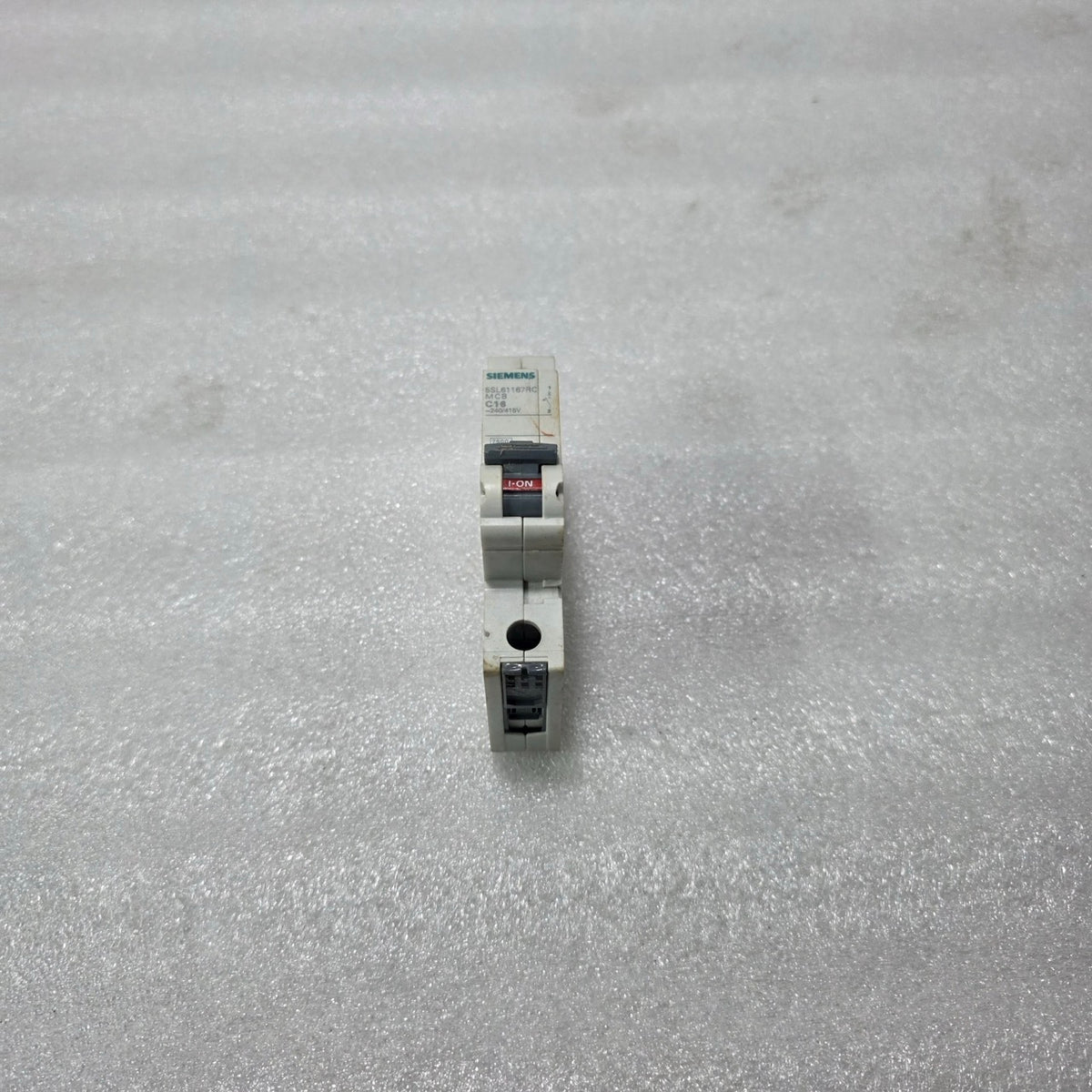 SIEMENS 5SL61167RC C16 16A SINGLE POLE MCB 240/415V MINIATURE CIRCUIT BREAKER