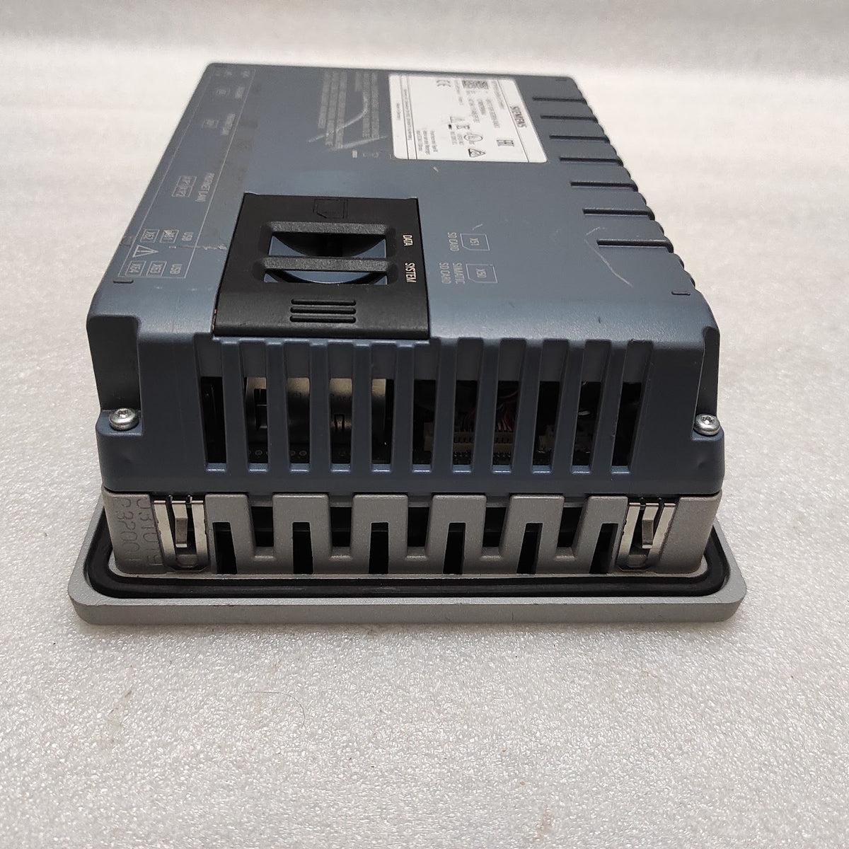 SIEMENS MTP700 UNIFIED CONFORT 6AV2 128-3GB06-0AX0 HMI