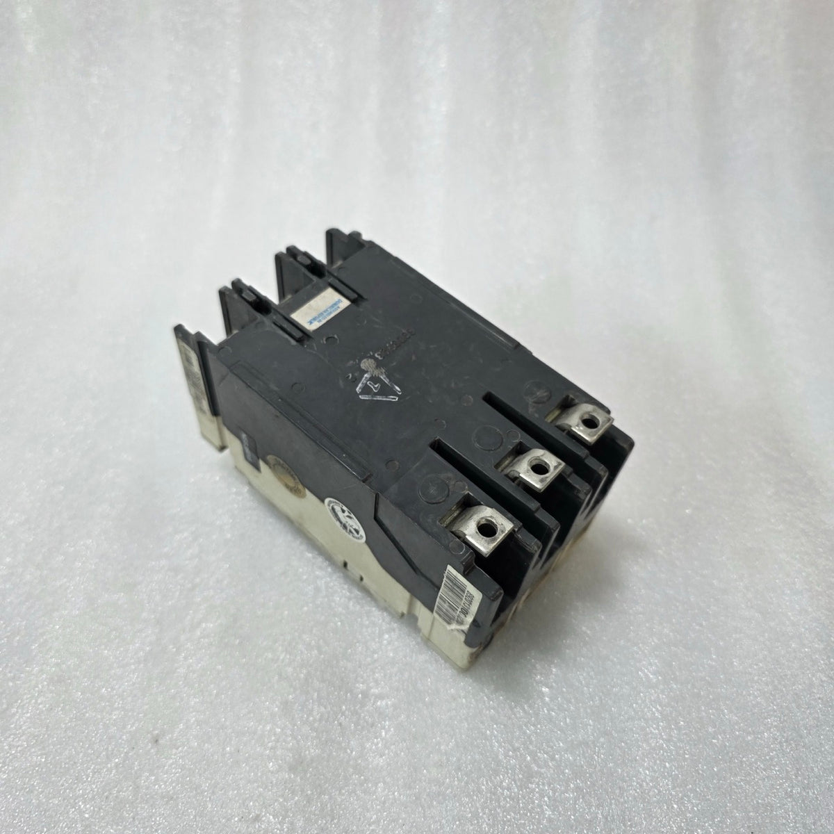 SIEMENS NEB3B015 MCCB 15A 3 POLE CIRCUIT BREAKER | FRAME-EG | 600V AC