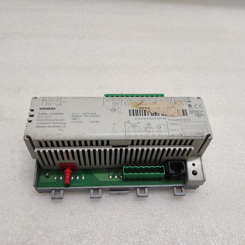 SIEMENS RXC32.1 ROOM CONTROLLER 24V