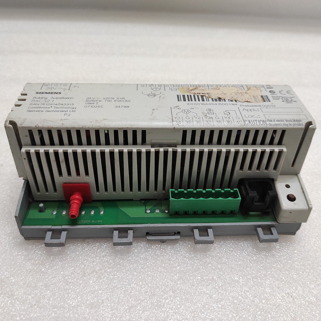 SIEMENS RXC32.1 ROOM CONTROLLER 24V