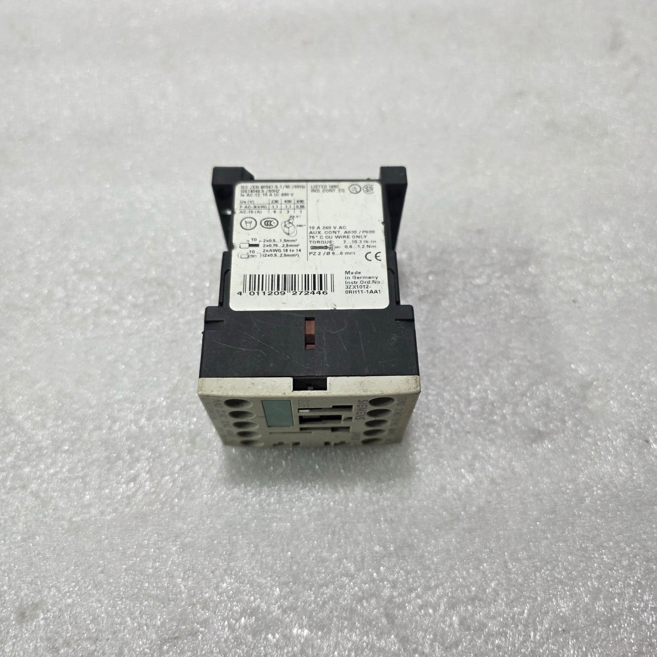 SIEMENS SIRIUS 3RH1122-1AP00 AUXILIARY CONTACTOR RELAY 4-POLE 2NO+2NC 230V AC