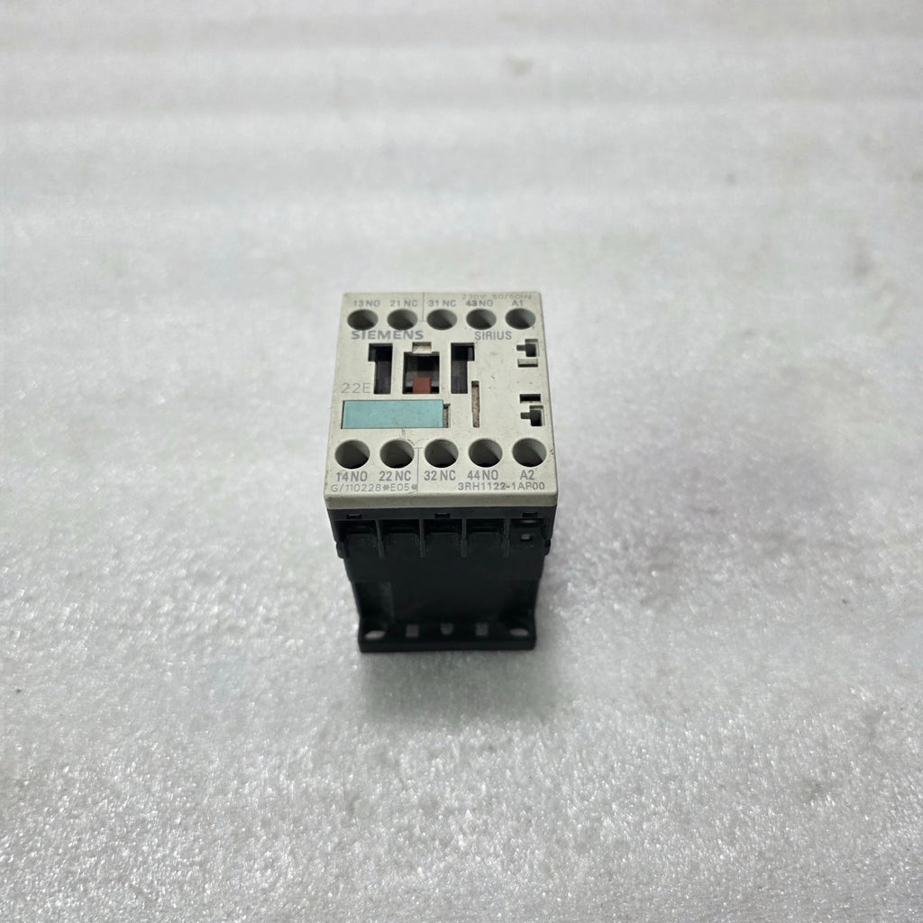 SIEMENS SIRIUS 3RH1122-1AP00 AUXILIARY CONTACTOR RELAY 4-POLE 2NO+2NC 230V AC