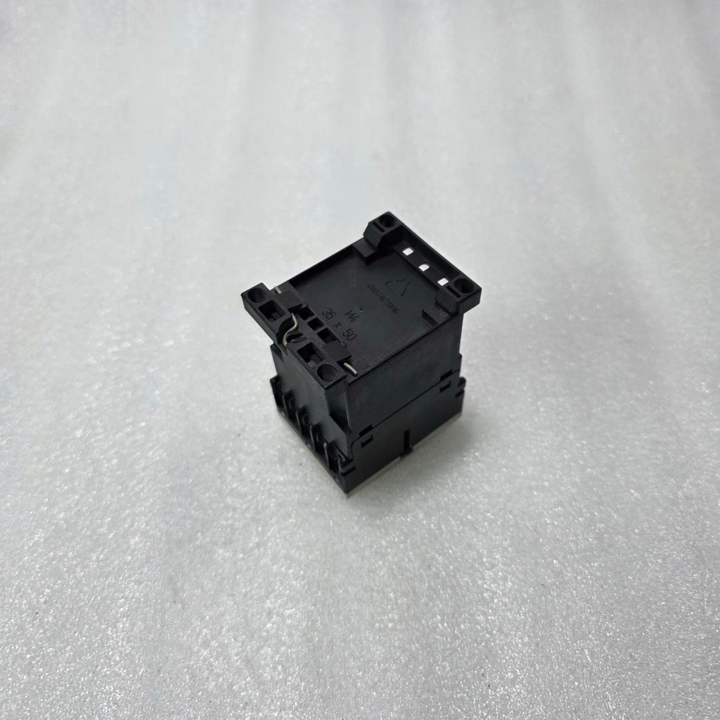 SIEMENS SIRIUS 3RT1016-1AP01 AC CONTACTOR 9A 3 POLE | 1NO | COIL 230V 50/60HZ