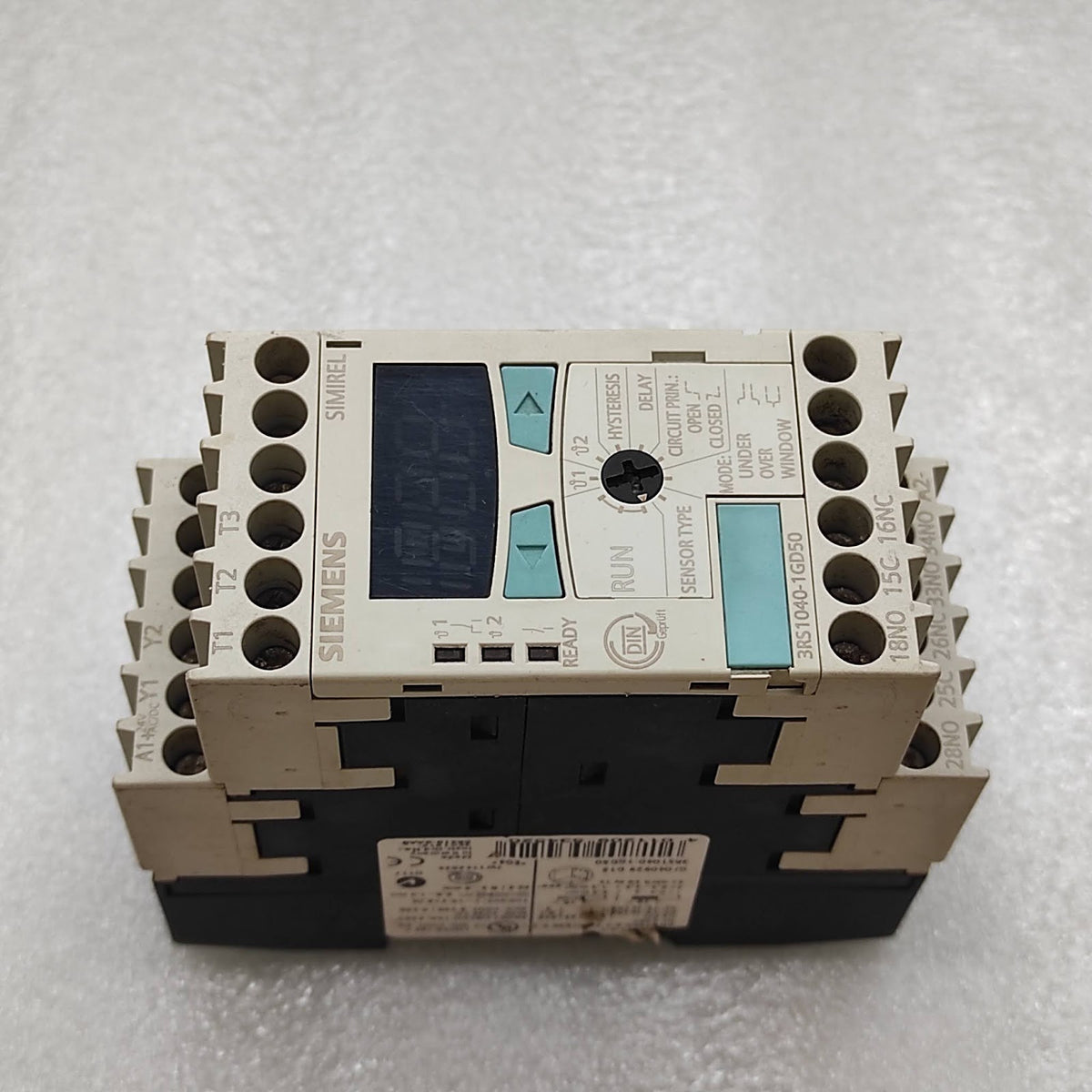 SIEMENS 3RS1040-1GD50 TEMPERATURE MONITORING RELAY