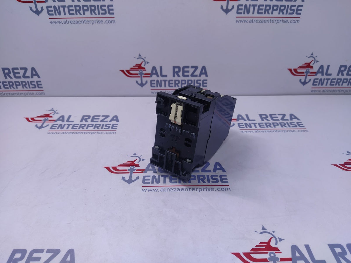 Siemens 3TB41 12-0A Contactor Coil Voltage 440V