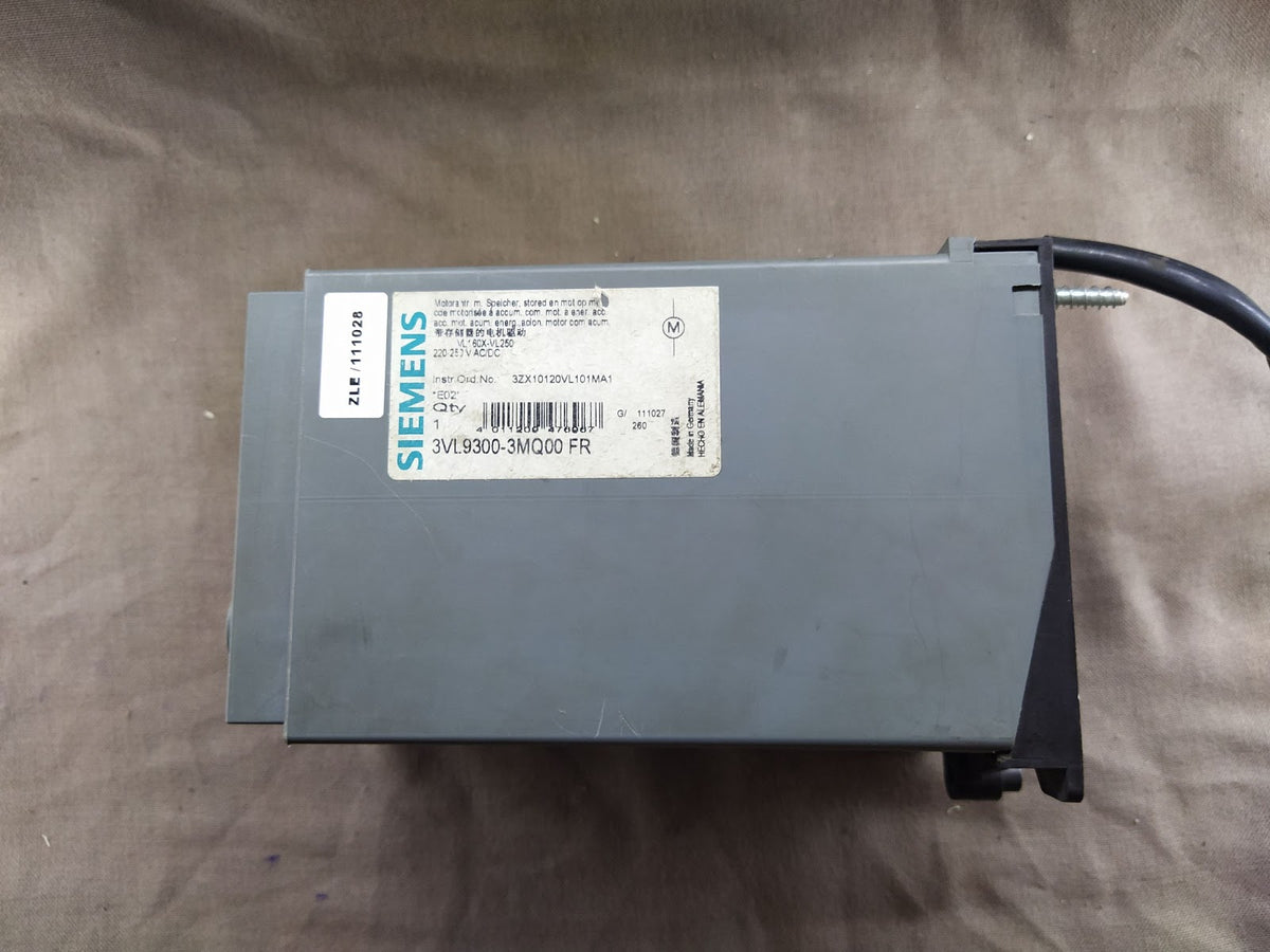SIEMENS 3VL9300-3MQ00 MOTOR OPERATOR 220-250V AC/DC
