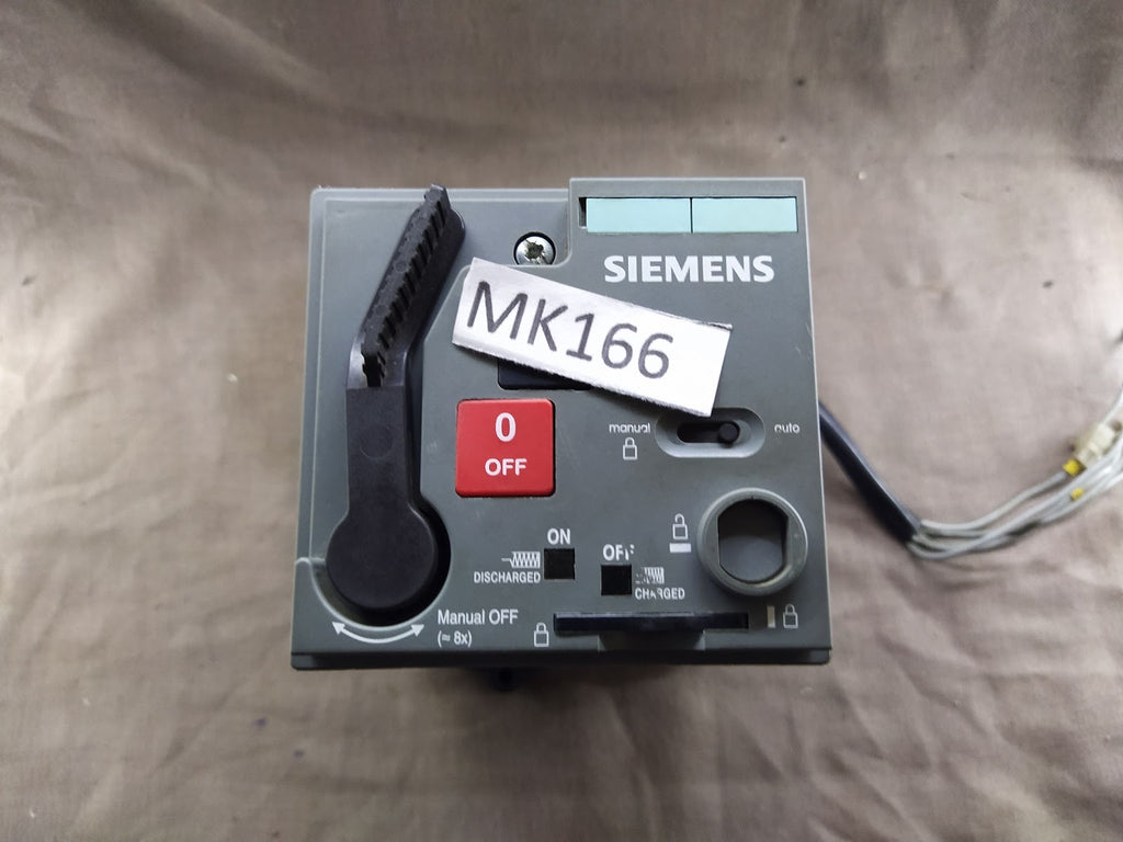 SIEMENS 3VL9300-3MQ00 MOTOR OPERATOR 220-250V AC/DC