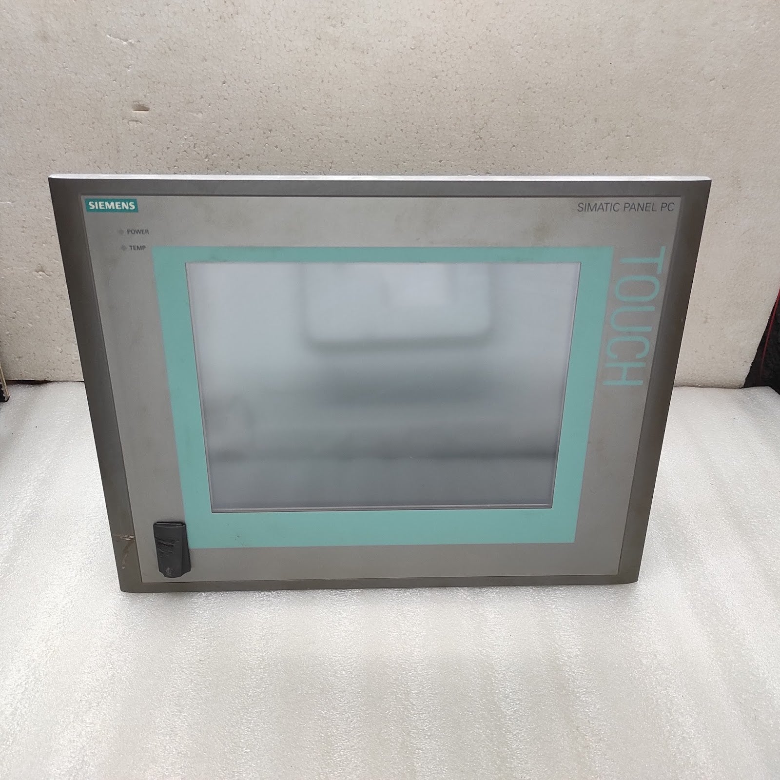 SIEMENS 6AV7800-0BB10-1AA0 12" TOUCH SIMATIC PANEL PC