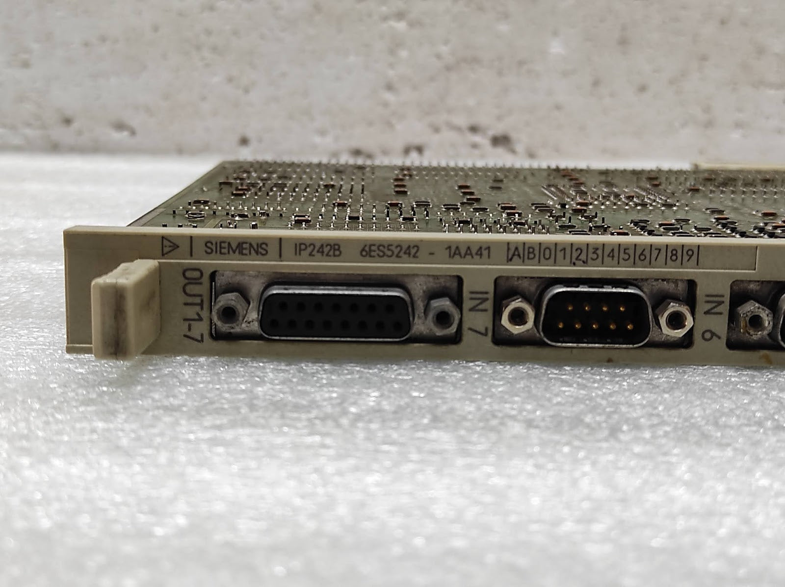 SIEMENS 6ES5 242-1AA41 COUNTER MODULE