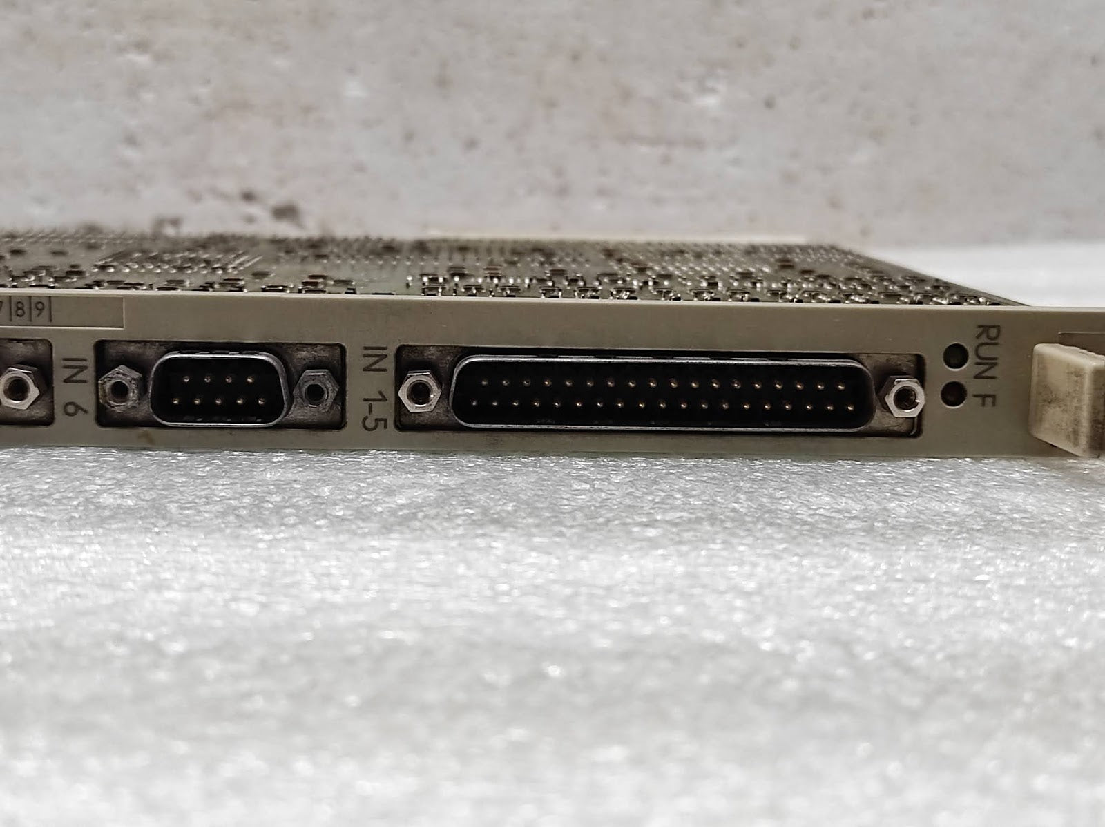 SIEMENS 6ES5 242-1AA41 COUNTER MODULE