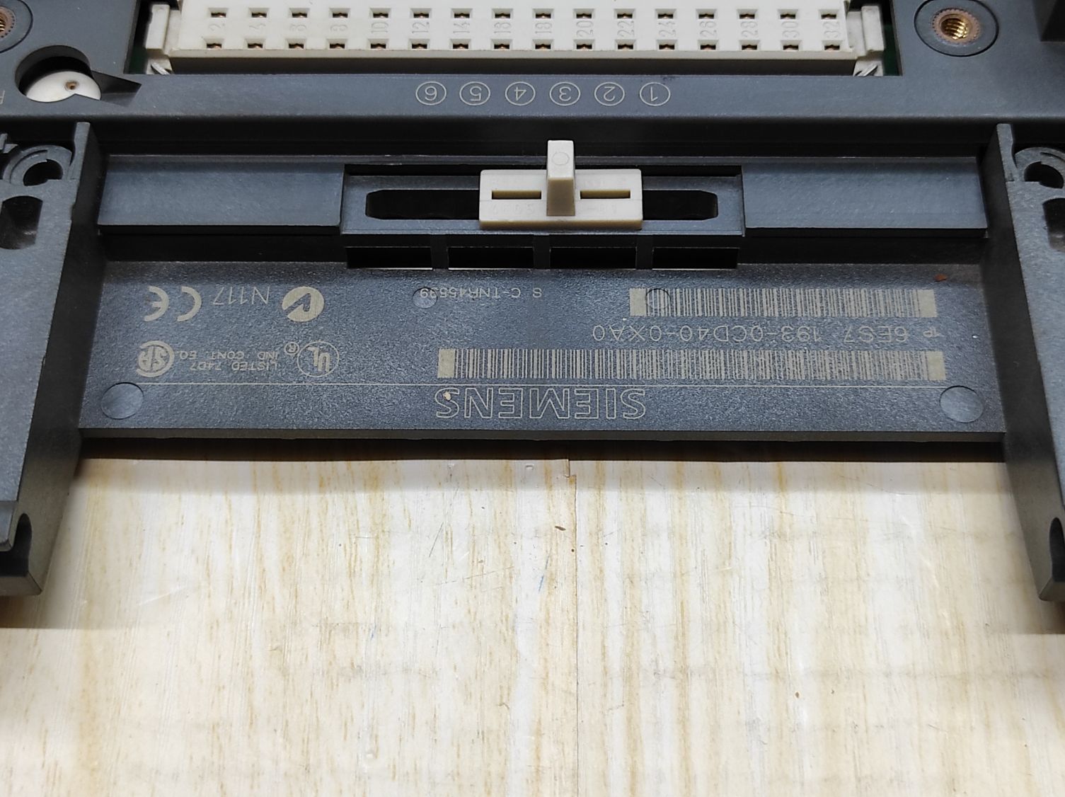SIEMENS 6ES7 193-0CD40-0XA0 TERMINAL BLOCK