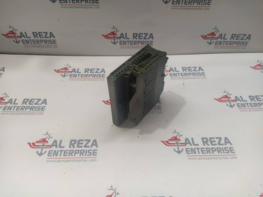 6ES7 331-7KF01-0AB0  EDGE IS BROKEN